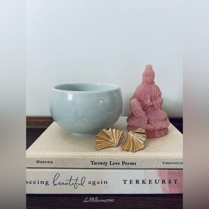 Vintage Korean Celadon Engraved Crane & Leaf Jewelry Bowl